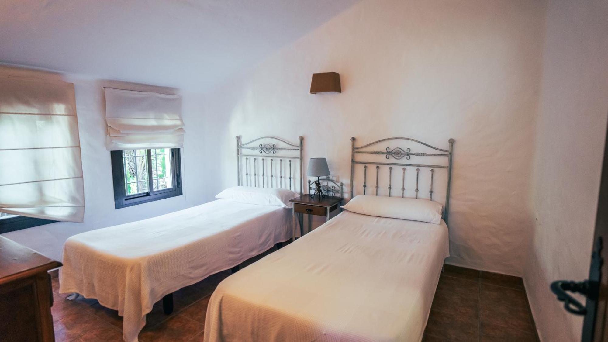 Araucaria By Fontanilla Del Mar Holidays Cadis